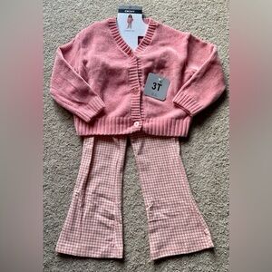 DKNY 2 Piece Set Chenille Sweater Set Size 3T